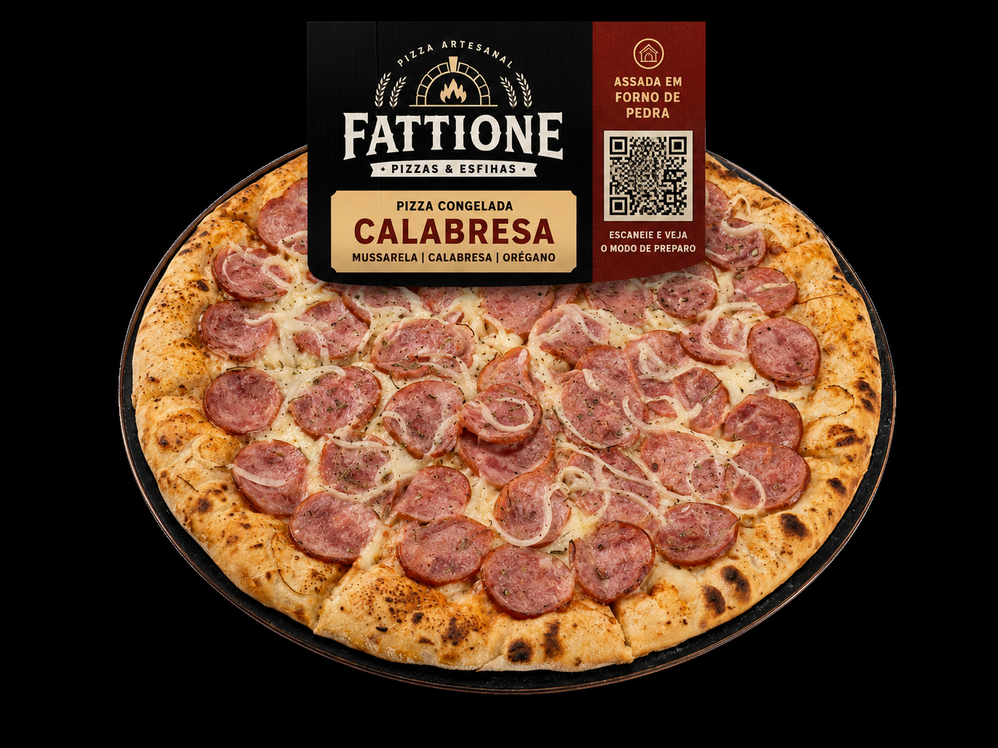 Pizza Família Fattione sabor Calabresa com embalagem